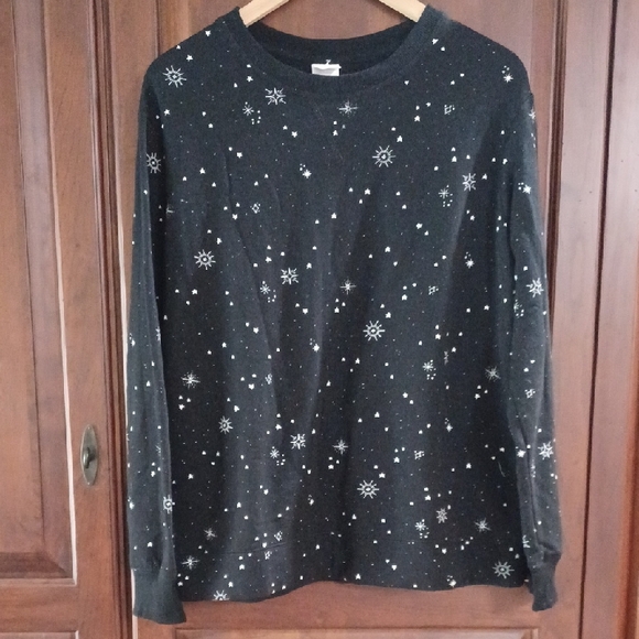 Stars Above Black Snowflake Sweatshirt - Picture 1 of 4